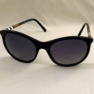 BURBERRY WOMEN SUNGLASSES